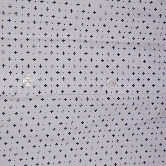 Abercrombie & Fitch men's button-down shirt - Picture 3 of 7